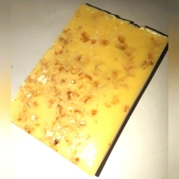 hand CRAFTED organic Lemon and Oats soap bar BUY 1 GET 1 FREE MIX N MATCH - Picture 2 of 8